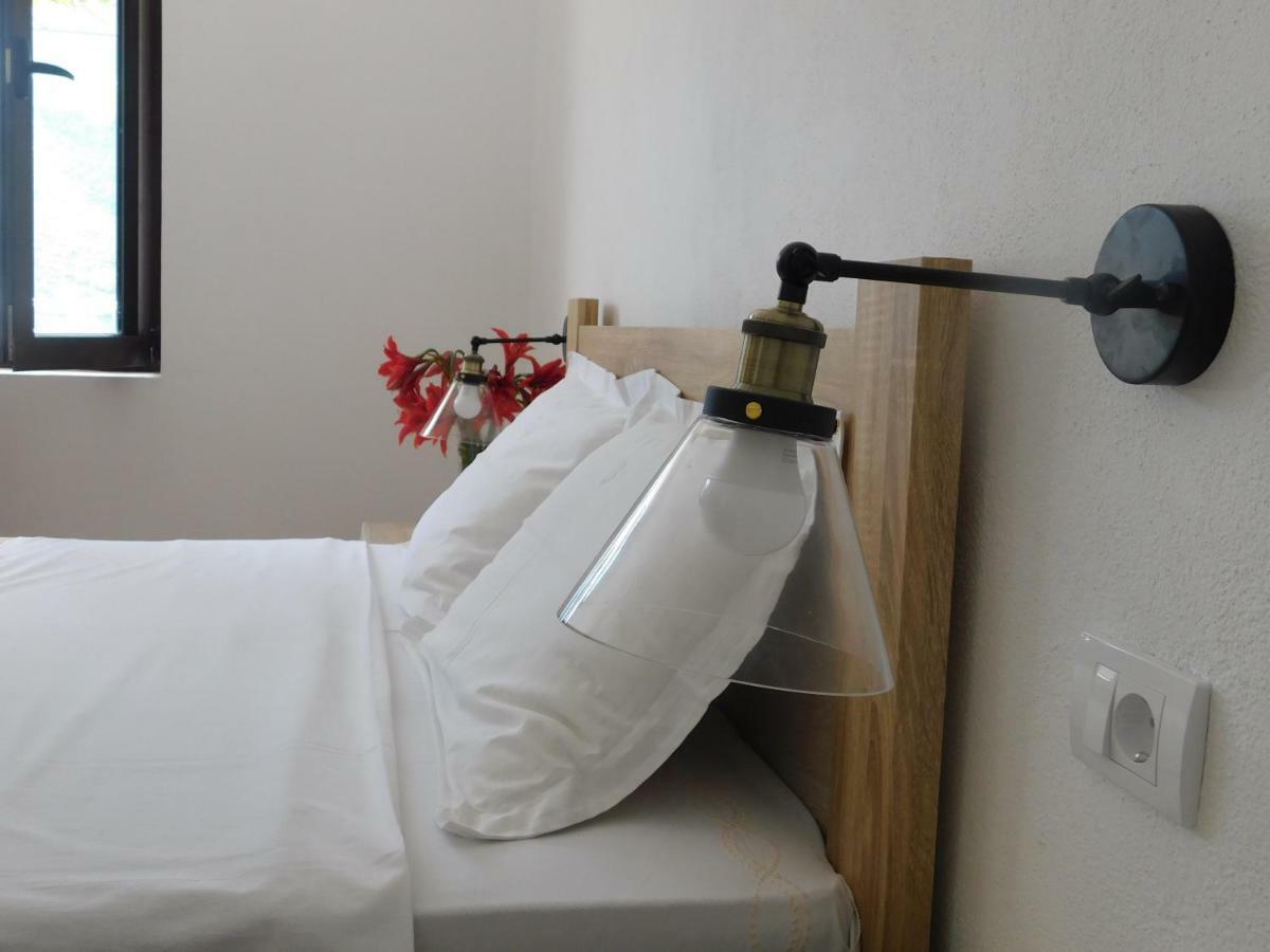 Apartman Posejdon Kotor Exterior foto