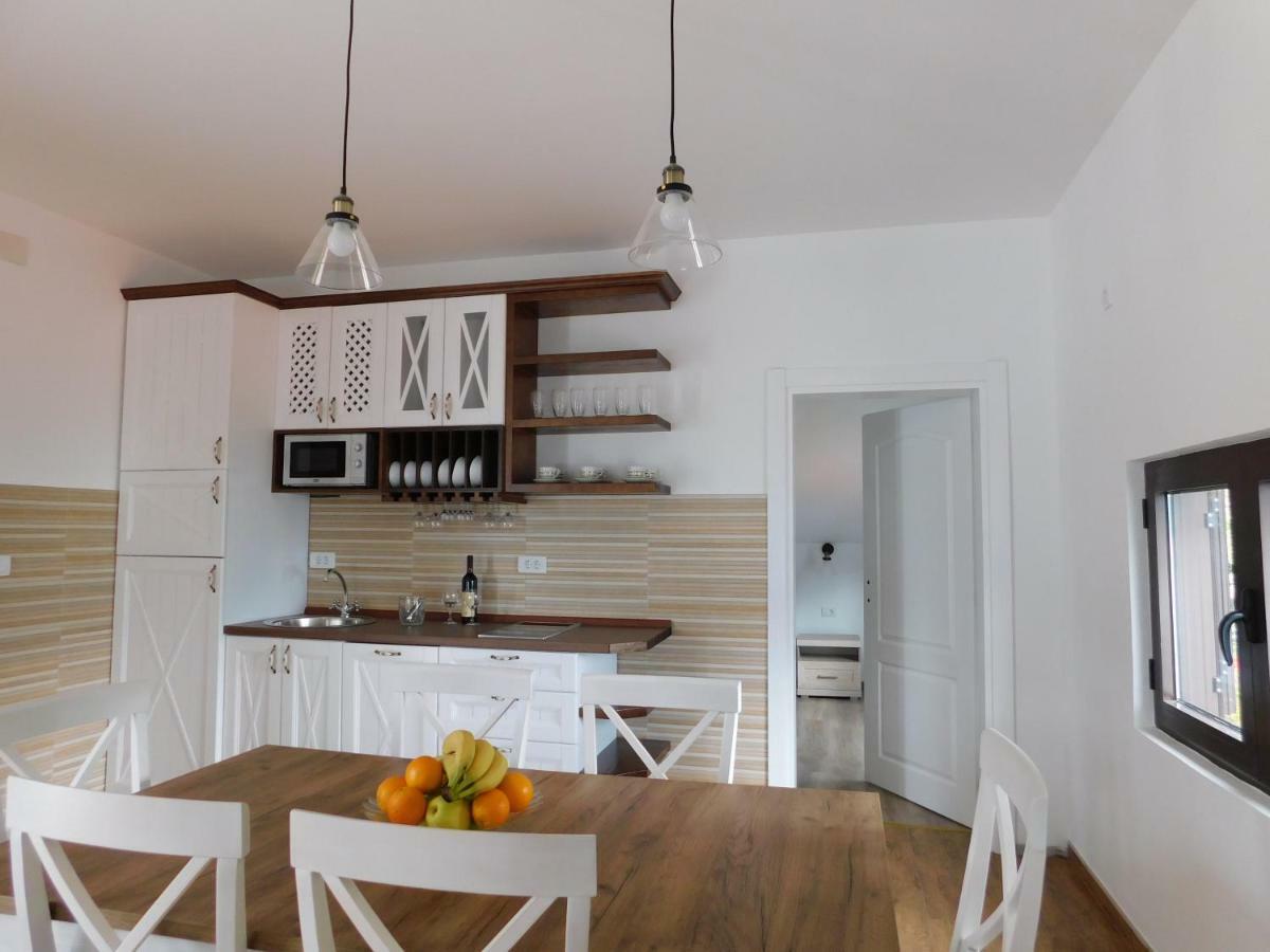 Apartman Posejdon Kotor Exterior foto