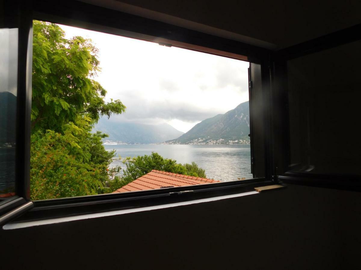 Apartman Posejdon Kotor Exterior foto